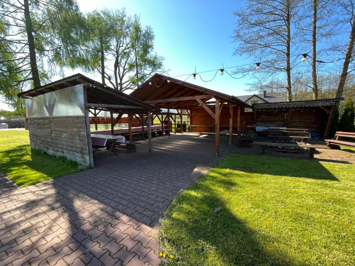 Stajnia Pod Debem Bed & Breakfast Starachowice Bagian luar foto